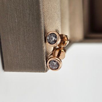 Серьги вкрутки золотые с белыми круглыми фианитами ЗВС-099/1-ЮДК-11 1.85 фото